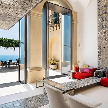 Lavish 3Br Cliffside Villa With Majestic Sea Views In Central Positano Villa Positano